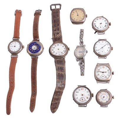 Lot 1226 - A quantity of vintage watches
