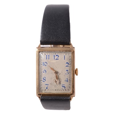 Lot 1025 - Winegartens - a gentleman's 18 carat yellow gold manual wind wristwatch.
