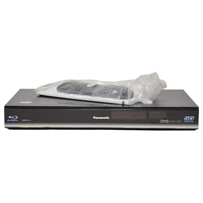 Lot 231 - Panasonic blu ray player dmr-bwt700