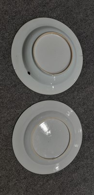 Lot 16 - Small group of Chinese export plates and two Delft plates