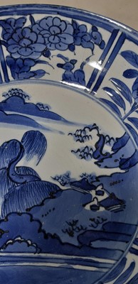 Lot 16 - Small group of Chinese export plates and two Delft plates