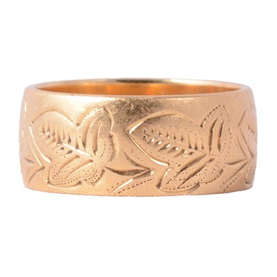 Lot 140 - An 18 carat yellow gold wedding band.