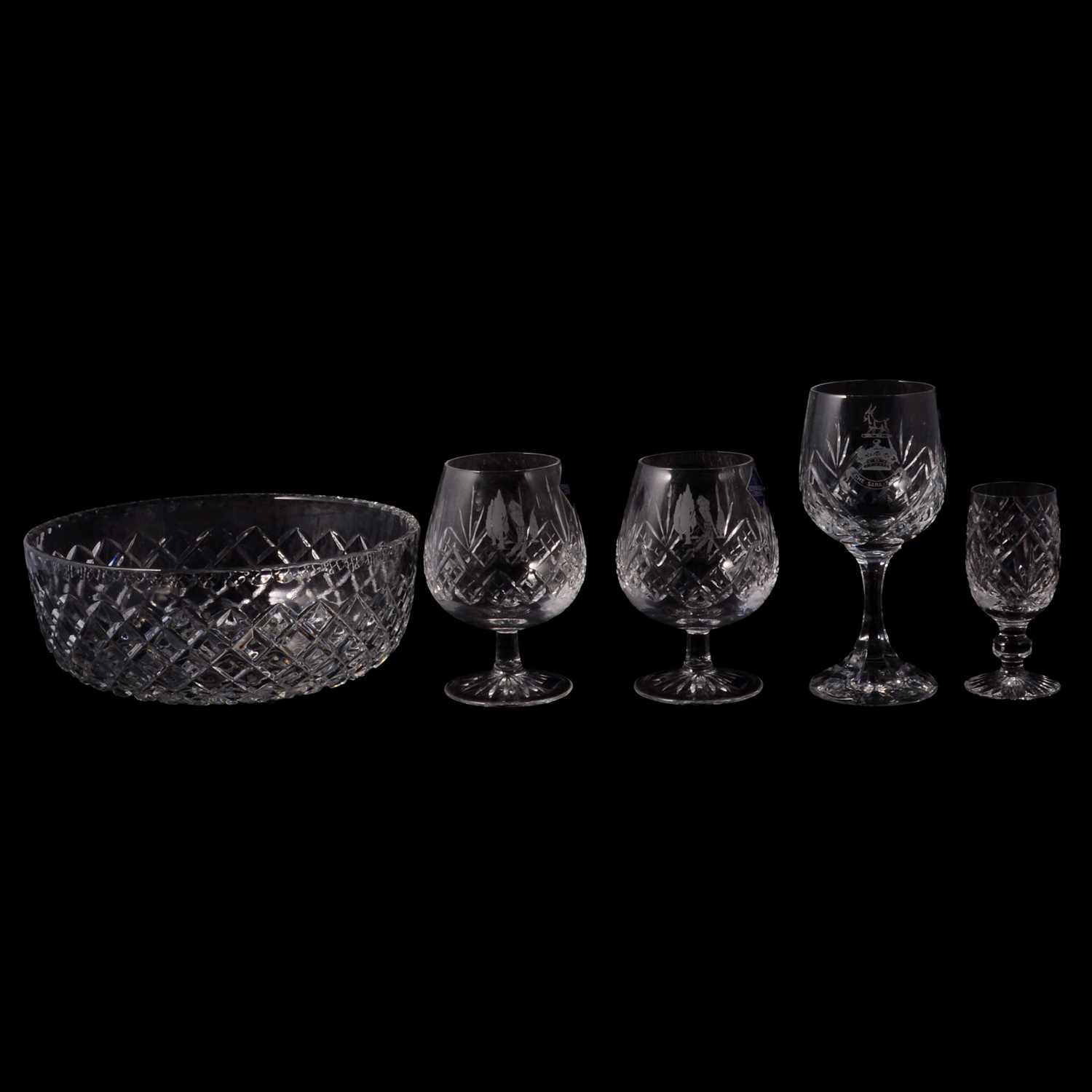 Lot 40 - Stuart and Edinburgh crystal table glass, fruit bowls, decanter, sherry glasses etc, boxed.