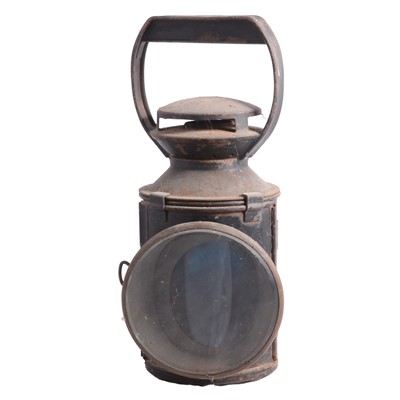 Lot 96 - Railway hand lamp
