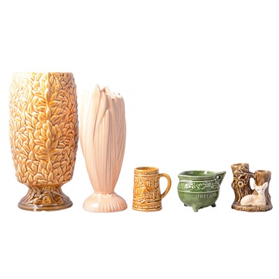 Lot 52 - Small collection of vintage mid-century ceramics