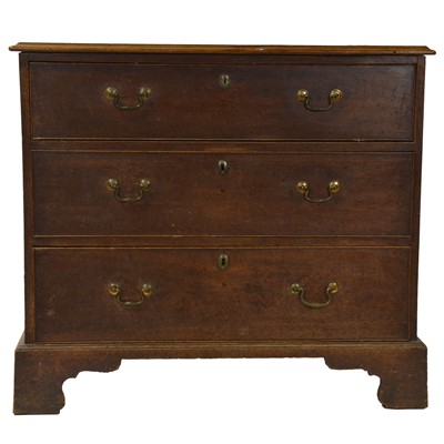 Lot 400 - George III oak chest of drawers