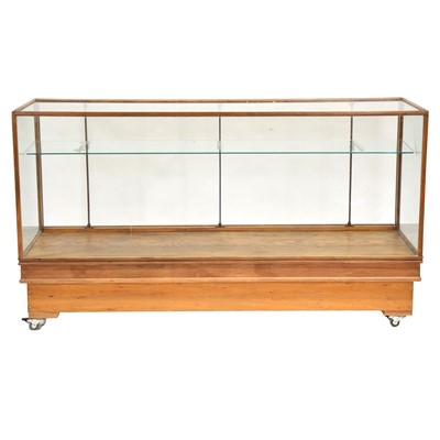 Lot 300 - Three shop display cabinets