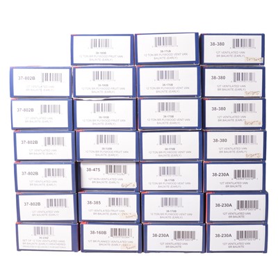 Lot 159 - Bachmann Branch-Line, collection of OO gauge model wagons - BR Bauxite (early)