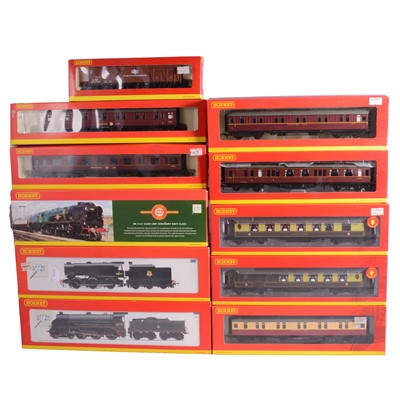 Lot 141 - Hornby (China) OO gauge model railway