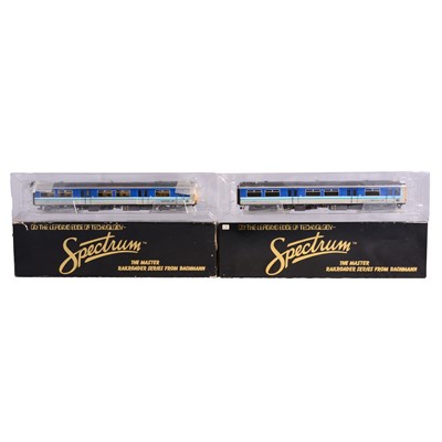 Lot 247 - Two Bachmann Spectrum coaches, other loose coaches and Sprinter locomotive