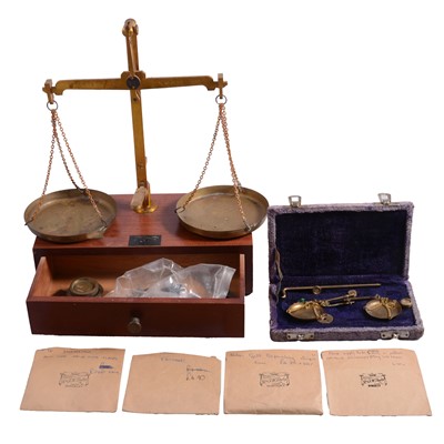 Lot 1090 - A collection of watch and jewellery findings, loose gemstones, and jeweller's scales.