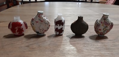 Lot 15 - Collection of Chinese hardstone and porcelain snuff bottles
