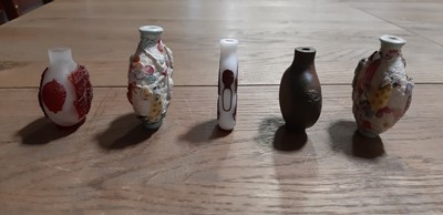Lot 15 - Collection of Chinese hardstone and porcelain snuff bottles