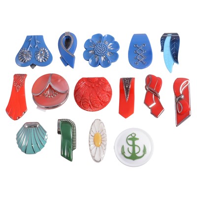 Lot 480 - Sixteen vintage colourful pressed glass single dress clips, Czechoslovakian.