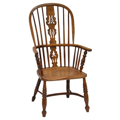 Lot 398 - Victorian elm and ash Windsor chair