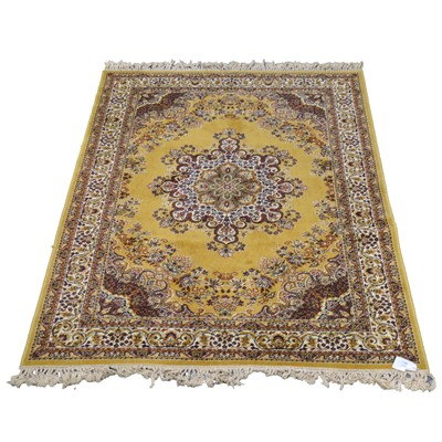 Lot 457 - Gold kashan rug
