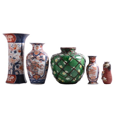 Lot 15 - Imari and other Japanese ceramics