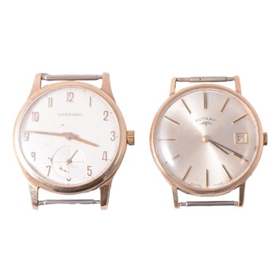 Lot 1033 - Two gentlemen's 9 carat yellow gold manual wind wristwatches.