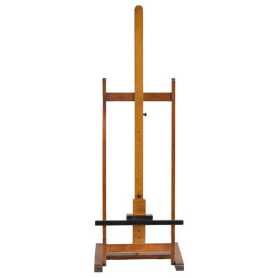 Lot 421 - Victorian style studio easel