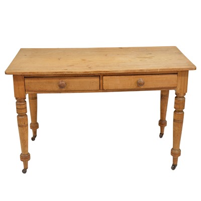 Lot 250 - Pine kitchen table
