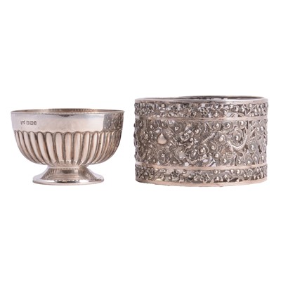Lot 103 - Canton silver dish holder and a silver sugar basin