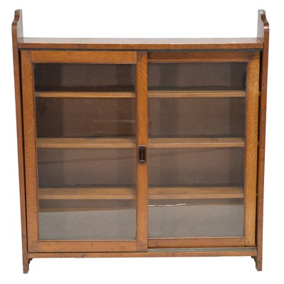 Lot 501 - Floor-standing oak bookcase