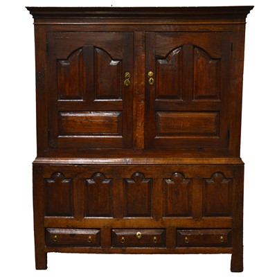 Lot 334 - Joined oak press cupboard, early 18th century