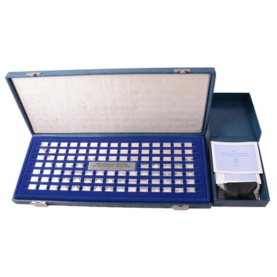 Lot 322 - Franklin Mint Full Cased Set "The Medallic Register of The World's Great Ships".