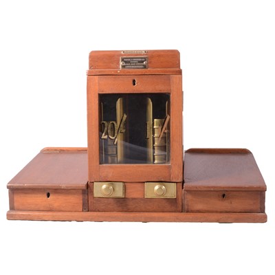 Lot 196 - Early 20th century gold coin sovereign changer machine - Gaskell & Chambers Ltd