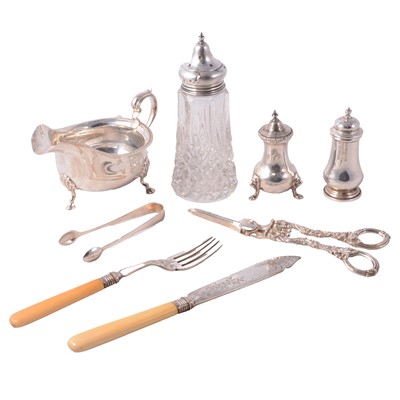 Lot 307 - Small collection of silver
