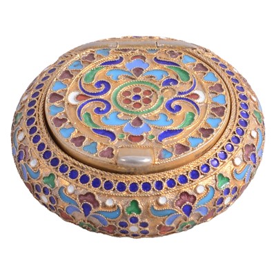 Lot 115 - Russian silver-gilt and cloisonne enamel circular pill box