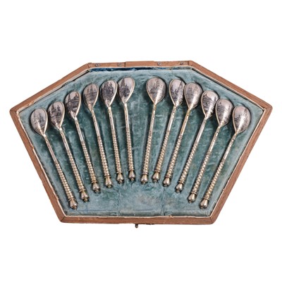 Lot 222 - Set of twelve Russian silver spoons