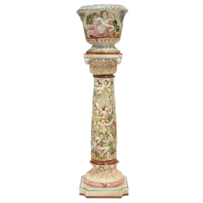 Lot 92 - Capo di Monte jardiniere on stand, Continental floor vase and a lamp