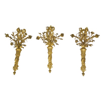 Lot 195 - Set of three gilt metal wall lights