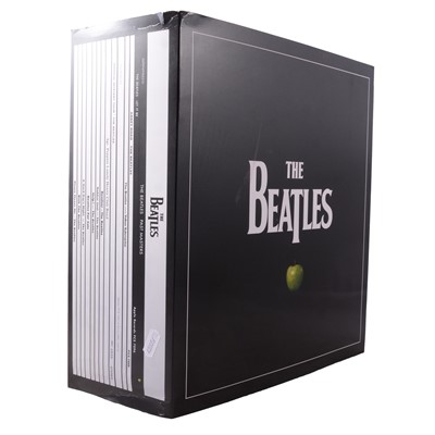 Lot 72 - The Beatles Past Masters