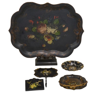 Lot 392 - Victorian papier-mâché tray, and other papier-mâché wares