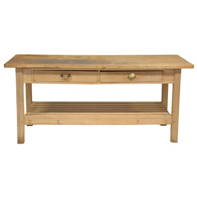 Lot 450 - Large pine work bench