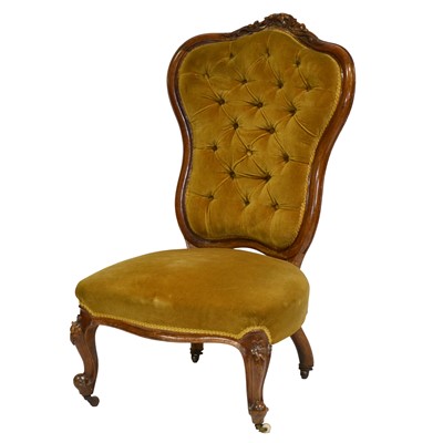Lot 385 - Victorian carved mahogany salon chair