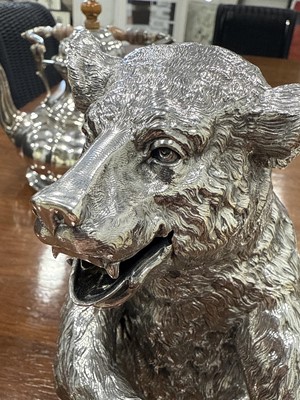 Lot 107 - Extremely rare Victorian silver jug in the form of a bear