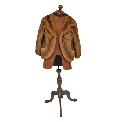Lot 549 - A lady's National Fur Company short mink jacket.