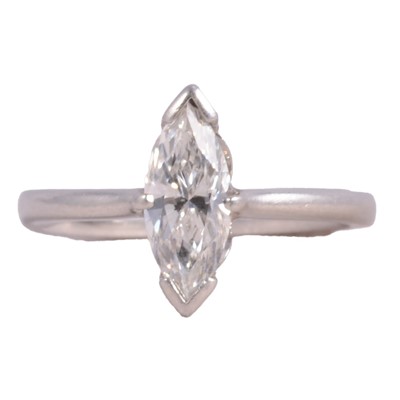 Lot 66A - A diamond solitaire ring.