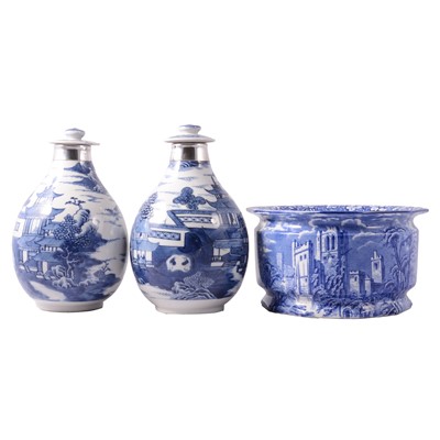 Lot 33 - Pair of Chinese blue and white bottle vases and a printware bowl