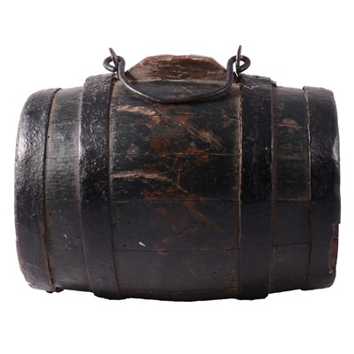 Lot 169 - Small coopered oak barrel