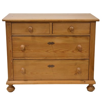 Lot 459 - Modern pine chest of drawers