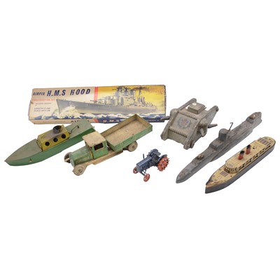 Lot 162 - Quantity of vintage toys, inlcuding Britain's and Meccano