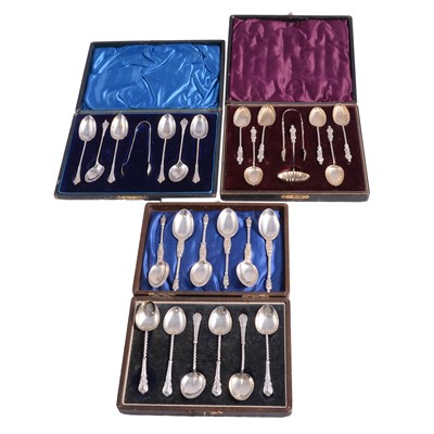 Lot 128 - Silver coffee and Apostle spoons