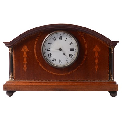 Lot 123 - Edwardian mahogany mantel clock