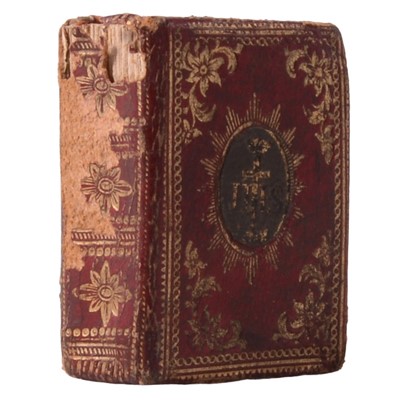 Lot 300 - The Bible in Miniature, E Newbury, London 1780.