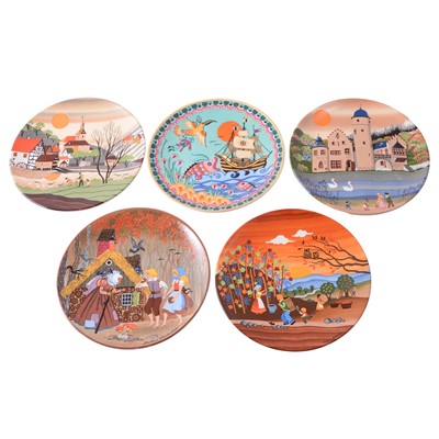 Lot 72 - Set of four Poole chargers, etc.
