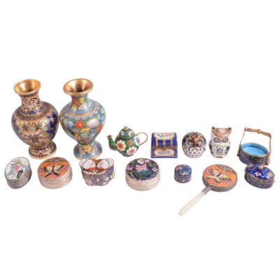 Lot 166 - A small collection of cloisonne